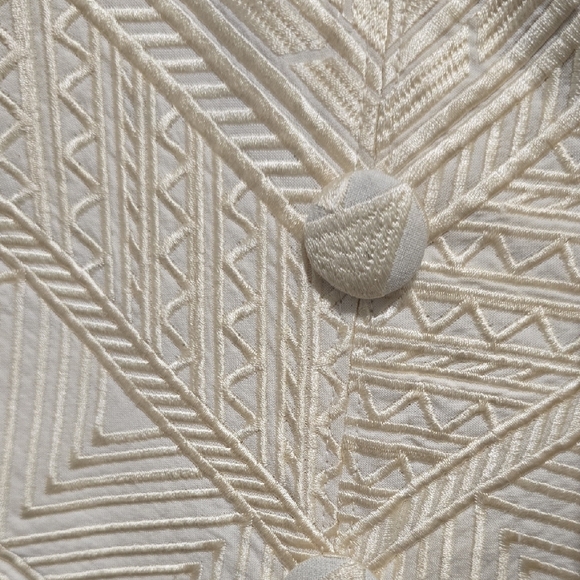 Luxurious Cream Brocade Textured Women's Blazer By Khaadi Size 10 - Picture 10 of 16